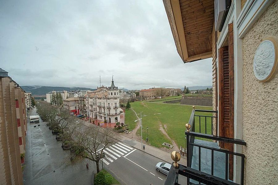 Hotel Mur Jaca Exterior photo